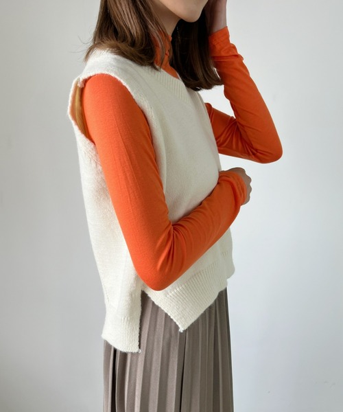 CLEA（クレア）の「バックレイヤードニットベスト（ベスト・レディース・ブラック/ネイビー/オリーブ/アイボリー/ナチュラル・FREE）」の8枚目の写真