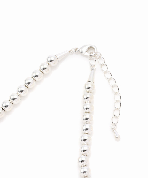 SLOBE IENA（スローブイエナ）の「SLOBE IENA メタルビーズショートネックレス（ネックレス・レディース・シルバー・FREE）」の9枚目の写真