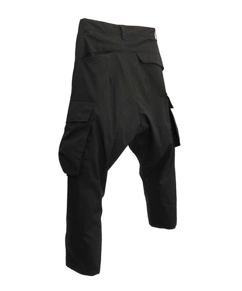 CIVILIZED（シヴィライズド）の「ANKLE CUT LOOSE CARGO PANTS（カーゴパンツ・メンズ・ブラック・2）」の7枚目の写真
