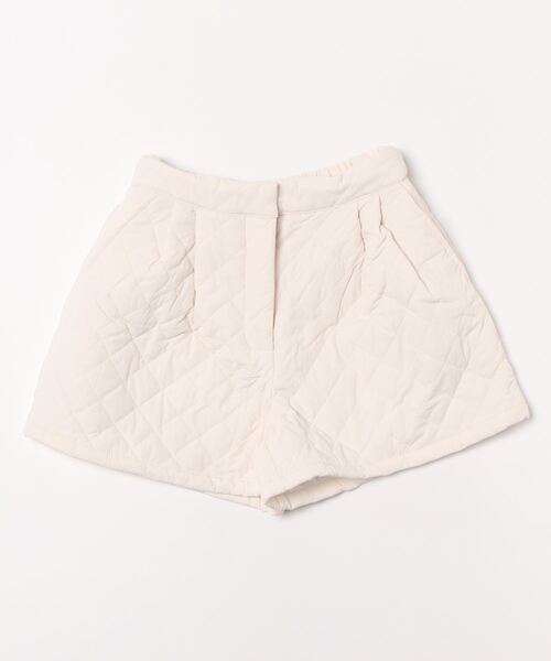 M y u（ミュー）の「美脚 　キルティングショートパンツ 【選べる2丈展開】（その他パンツ・レディース・チャコールグレー/ブラック/グレイッシュベージュ/カーキ/ブラック系2/カーキ系2/ホワイト系4/ブラック系3/ホワイト系3/ホワイト系2/ホワイト・FREE）」の2枚目の写真