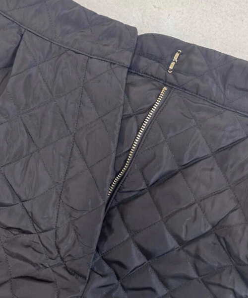 M y u（ミュー）の「美脚 　キルティングショートパンツ 【選べる2丈展開】（その他パンツ・レディース・チャコールグレー/ブラック/グレイッシュベージュ/カーキ/ブラック系2/カーキ系2/ホワイト系4/ブラック系3/ホワイト系3/ホワイト系2/ホワイト・FREE）」の18枚目の写真