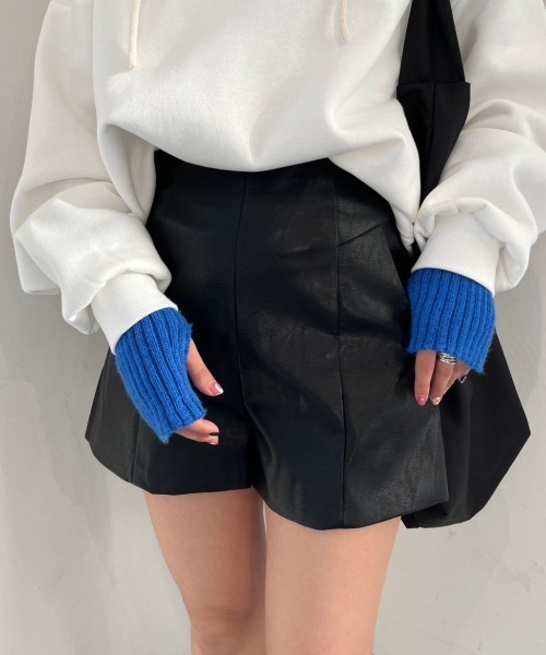 nemne store（ネンネストア）の「【低身長用サイズあり】フェイクレザーショートパンツ（その他パンツ・レディース・ブラック/ブラウン/ベージュ・SMALL/MEDIUM）」の9枚目の写真