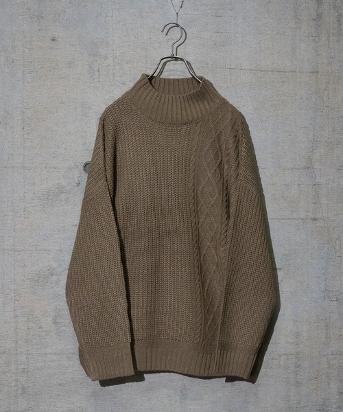JOHN'S CLOSET(ジョンズクローゼット)の「【50】ケーブル切り替え ボトルネックニット(ニット/セーター・メンズ・ホワイト/グリーン/ベージュ/ブラック/グレー・MEDIUM/LARGE)」の4枚目の写真