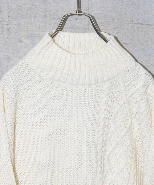 JOHN'S CLOSET(ジョンズクローゼット)の「【50】ケーブル切り替え ボトルネックニット(ニット/セーター・メンズ・ホワイト/グリーン/ベージュ/ブラック/グレー・MEDIUM/LARGE)」の6枚目の写真