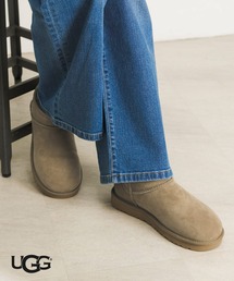 UGG（アグ）の「UGG　W CLASSIC ULTRA MINI（ブーツ）」