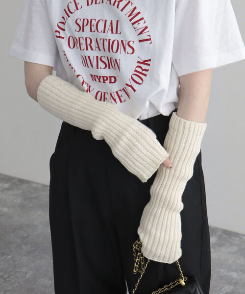 fredy emue（フレディエミュ）の「コットンアームカバー（アームカバー・レディース・ライトグリーン/キナリ/ブラウン・FREE）」の14枚目の写真