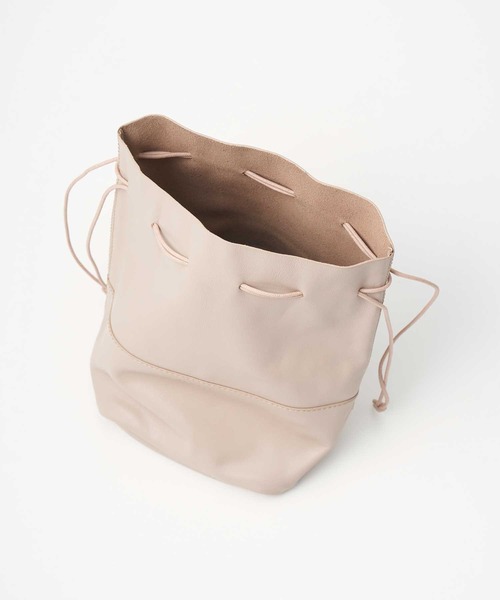 MADULI（マドゥリ）の「MADULI ミニ巾着バッグ（ハンドバッグ・メンズ・ブラック/ダークブラウン/ライトベージュ/シルバー・FREE）」の10枚目の写真