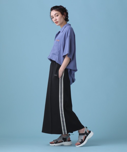 AVIREX（アヴィレックス）の「《WEB&DEPOT限定》TRACK SKIRT/ トラックスカート（スカート・レディース・オリーブ/ブラック/ライトブルー・FREE）」の6枚目の写真