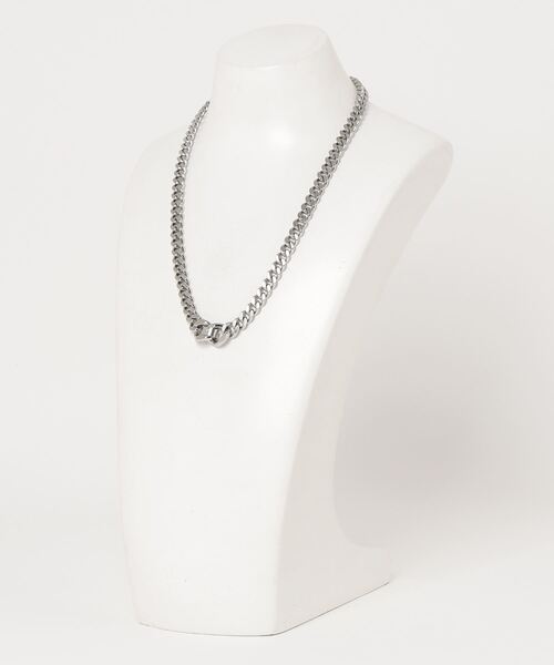 EMPORIO ARMANI（エンポリオアルマーニ）の「NECKLACE