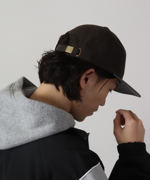 Well-Tailored(ウェルテイラード)の「Well-Tailored 6PANEL ベースボール キャップ WL(キャップ・メンズ・ベージュ/スミクロ/ブラック・FREE)」の19枚目の写真