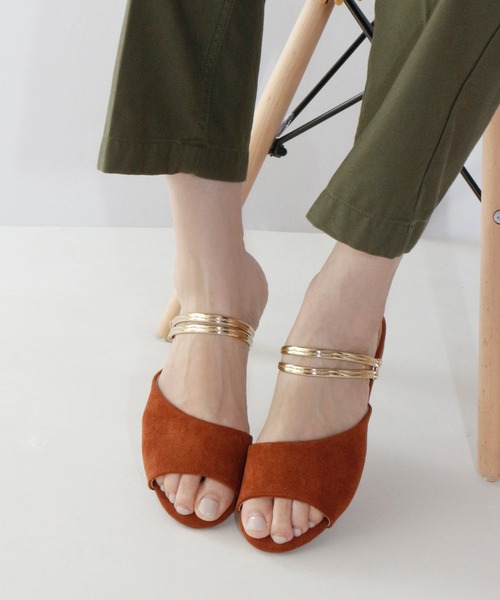 Fin(フィン)の「2WAYフラットサンダル【低反発スポンジ入り】(サンダル・レディース・ブラック/グレー/ピンク/キャメル・S/M/L/LL)」の18枚目の写真