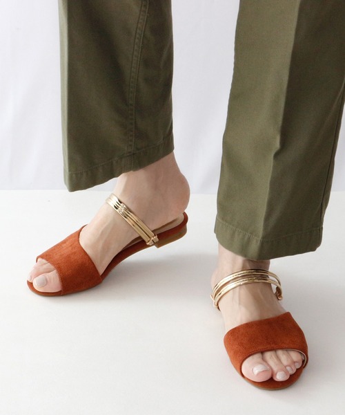 Fin(フィン)の「2WAYフラットサンダル【低反発スポンジ入り】(サンダル・レディース・ブラック/グレー/ピンク/キャメル・S/M/L/LL)」の15枚目の写真