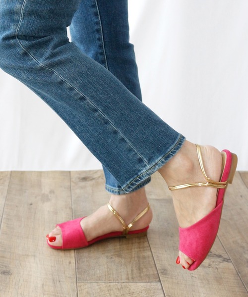 Fin(フィン)の「2WAYフラットサンダル【低反発スポンジ入り】(サンダル・レディース・ブラック/グレー/ピンク/キャメル・S/M/L/LL)」の20枚目の写真