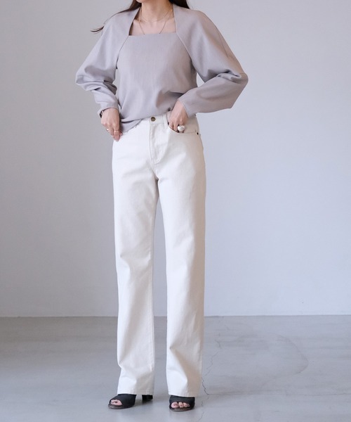 AKTE（アクテ）の「アーチネックボリュームスリーブブラウス（シャツ/ブラウス・レディース・ブラック/グレイッシュベージュ・FREE）」の4枚目の写真