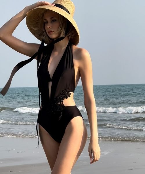 フラワー装飾 ブラック ワンピース水着 ANNEBRA（アンブラ）の「Black モチーフデザインワンピース