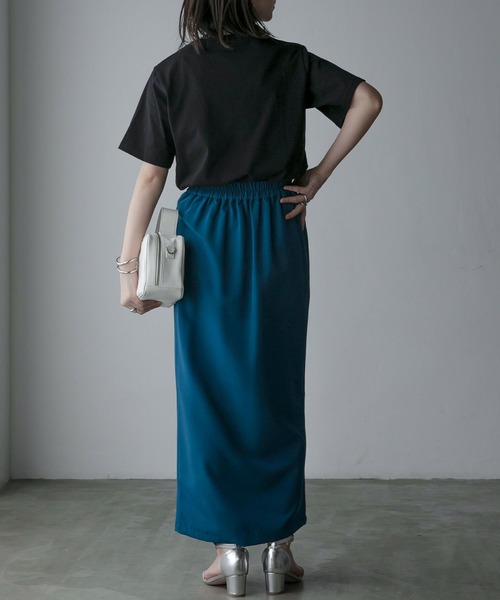 Anss.me（アンスミー）の「【Anss.me】ゴシックロゴプリントTシャツ（Tシャツ/カットソー・レディース・ホワイト×ブラック/ブラック/ホワイト×ネイビー/チャコール/ネイビー・FREE）」の8枚目の写真