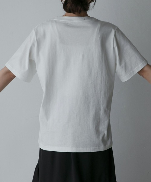 Anss.me（アンスミー）の「【Anss.me】ゴシックロゴプリントTシャツ（Tシャツ/カットソー・レディース・ホワイト×ブラック/ブラック/ホワイト×ネイビー/チャコール/ネイビー・FREE）」の13枚目の写真