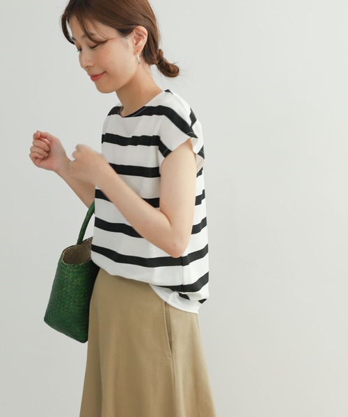 URBAN RESEARCH DOORS（アーバンリサーチドアーズ）の「ワイドボーダーフレンチプルオーバー（Tシャツ/カットソー・レディース・グレー系その他/ブラック系その他/ブルー系その他・MEDIUM）」の16枚目の写真