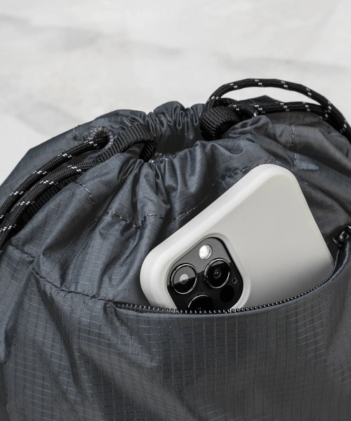 Topologie（トポロジー）の「Topologie/トポロジー/Reversible Bucket リバーシブルバケット【バッグ単体】（ショルダーバッグ・レディース・ブラック・FREE）」の7枚目の写真