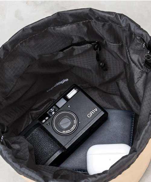 Topologie（トポロジー）の「Topologie/トポロジー/Reversible Bucket リバーシブルバケット【バッグ単体】（ショルダーバッグ・レディース・ブラック・FREE）」の3枚目の写真