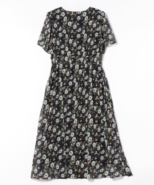 marun（マルン）の「＜大きいサイズ＞ フラワープリントワンピース marun（ワンピース・レディース・グリーン/ブラック・L/LL/3L/4L/5L）」の19枚目の写真