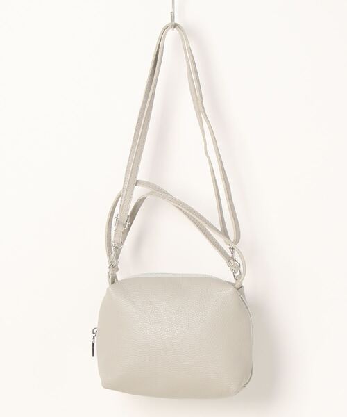 MARLON FIRENZE(マーロンフィレンツェ)の「2Way Shoulder Bag(ショルダーバッグ・レディース・ベージュ/キャメル/ゴールド/レッド/シルバー/ブラウン/ライトベージュ/グレー/グレイッシュブルー/ライトピンク/ブラック/ライトグレー/サックスブルー/レモンイエロー/ネイビー・ONE SIZE)」の3枚目の写真