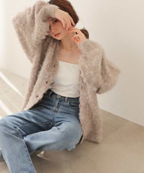 frames RAY CASSIN(フレームスレイカズン)の「大人可愛い、万能アイテム。ミックスシャギーニットVネックカーディガン(カーディガン/ボレロ・レディース・イエロー/ブルー/ミント/モカ/キナリ/ブラック/グレー・FREE)」の9枚目の写真