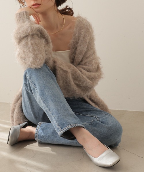 frames RAY CASSIN(フレームスレイカズン)の「大人可愛い、万能アイテム。ミックスシャギーニットVネックカーディガン(カーディガン/ボレロ・レディース・イエロー/ブルー/ミント/モカ/キナリ/ブラック/グレー・FREE)」の8枚目の写真