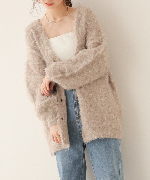 frames RAY CASSIN(フレームスレイカズン)の「大人可愛い、万能アイテム。ミックスシャギーニットVネックカーディガン(カーディガン/ボレロ・レディース・イエロー/ブルー/ミント/モカ/キナリ/ブラック/グレー・FREE)」の17枚目の写真