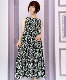 花柄ティアードボリュームワンピース
