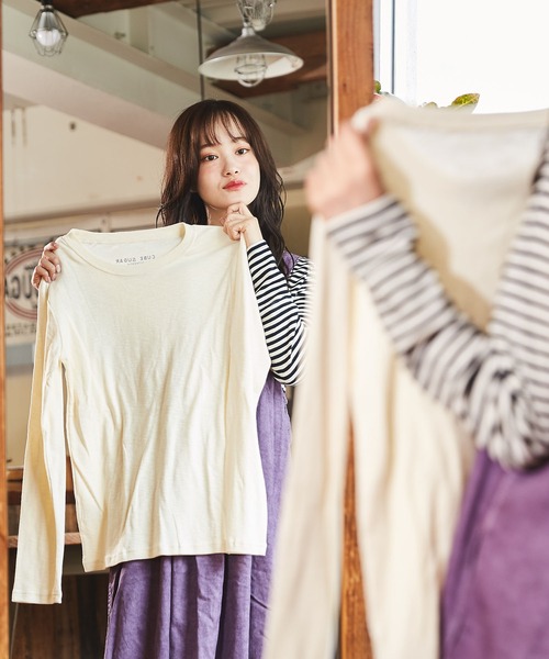 CUBE SUGAR(キューブシュガー)の「ショートスラブフライス無地長袖クルーネックインナー(Tシャツ/カットソー・レディース・グリーン/オレンジ/ブラック/ブルー/ホワイト/イエロー/トップグレー・M)」の8枚目の写真