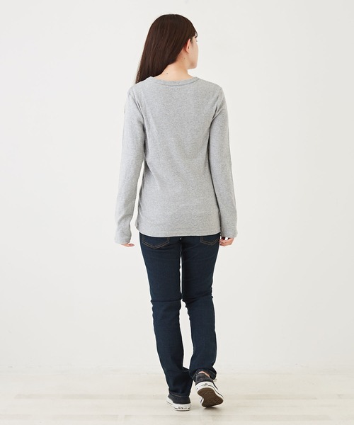 CUBE SUGAR(キューブシュガー)の「ショートスラブフライス無地長袖クルーネックインナー(Tシャツ/カットソー・レディース・グリーン/オレンジ/ブラック/ブルー/ホワイト/イエロー/トップグレー・M)」の22枚目の写真