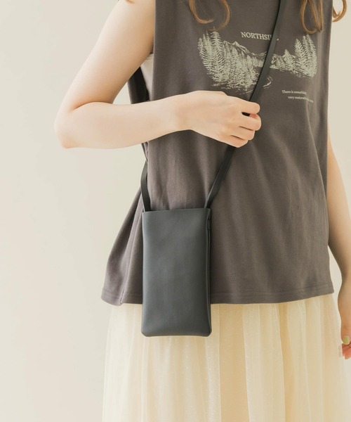 SMELLY（スメリー）の「スクエアミニショルダー（ショルダーバッグ・レディース・ベージュ/アイボリー/ブラック・-）」の20枚目の写真