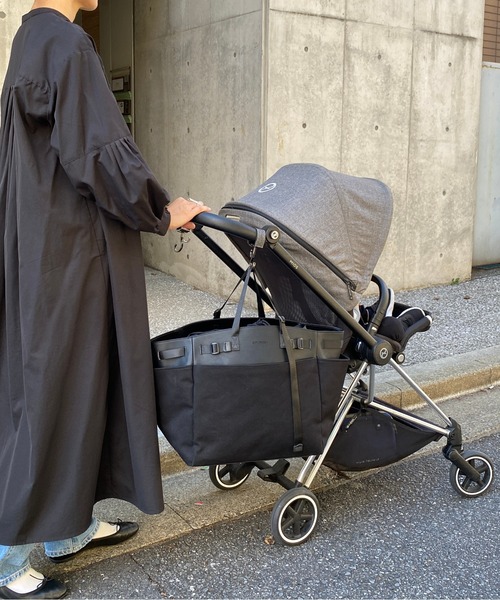 SOLPRESA（ソルプレーサ）の「キャンバスショルダートートバッグ（マザーズバッグ・レディース・ブラック/ベージュ×ブラック/カーキ・ONE SIZE）」の15枚目の写真