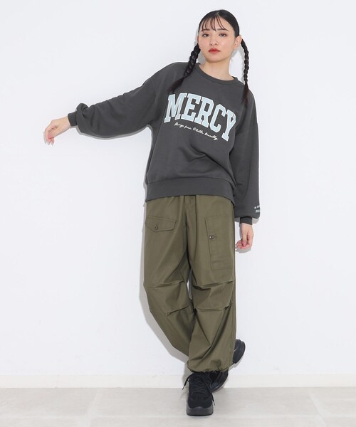 K&K★新品 ピンクラテ★カレッジロゴプルオーバー 140 PINK－latte×champion／コラボ】カレッジロゴプルオーバー（スウェット