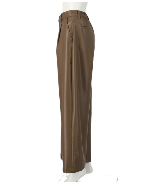 Settimissimo（セッティミッシモ）の「レザータッチタックワイドパンツ（その他パンツ・レディース・モカ/ブラック・FREE）」の4枚目の写真