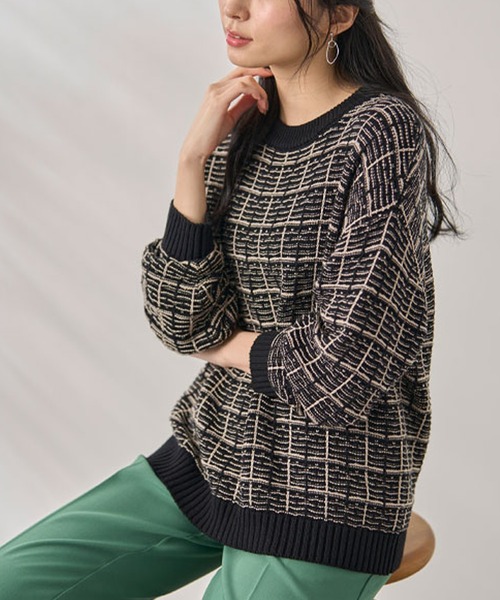 BELLUNA PLUS(ベルーナ)の「ジャカード素材ワンピースアンサンブル(アンサンブル・レディース・モスグリーン/ブラック系・LARGE/X-LARGE/MEDIUM)」の5枚目の写真