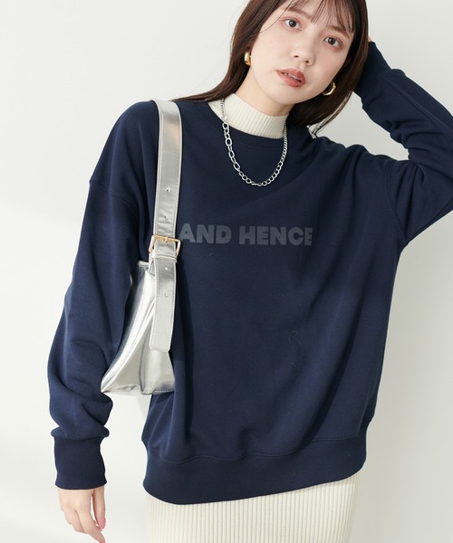 natural couture（ナチュラルクチュール）の「カレッジロゴ裏毛プルオーバー（スウェット・レディース・ボルドー/ネイビー/オートミール/ライトベージュ・FREE）」の17枚目の写真