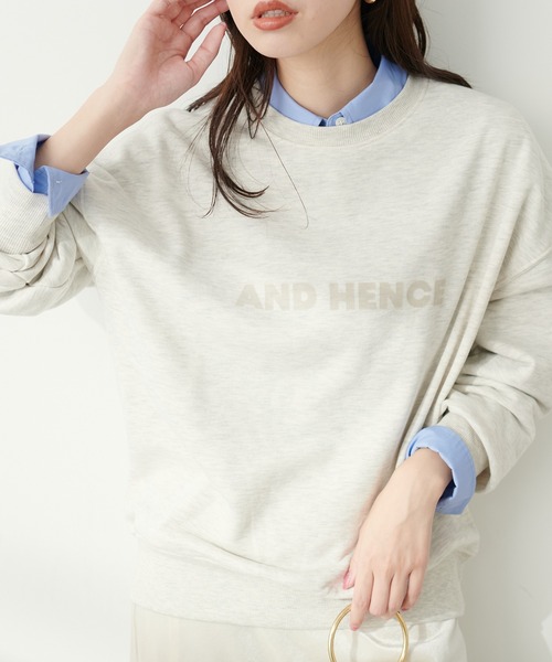 natural couture（ナチュラルクチュール）の「カレッジロゴ裏毛プルオーバー（スウェット・レディース・ボルドー/ネイビー/オートミール/ライトベージュ・FREE）」の7枚目の写真