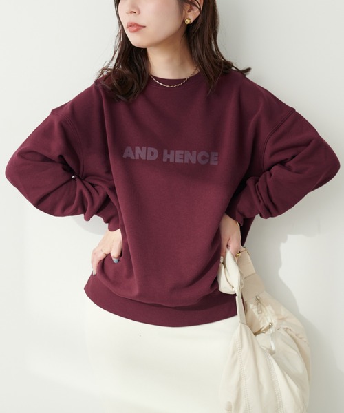 natural couture（ナチュラルクチュール）の「カレッジロゴ裏毛プルオーバー（スウェット・レディース・ボルドー/ネイビー/オートミール/ライトベージュ・FREE）」の21枚目の写真