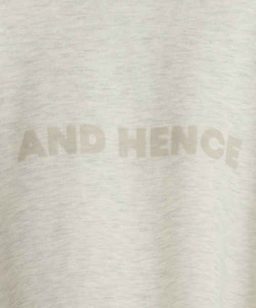 natural couture（ナチュラルクチュール）の「カレッジロゴ裏毛プルオーバー（スウェット・レディース・ボルドー/ネイビー/オートミール/ライトベージュ・FREE）」の9枚目の写真