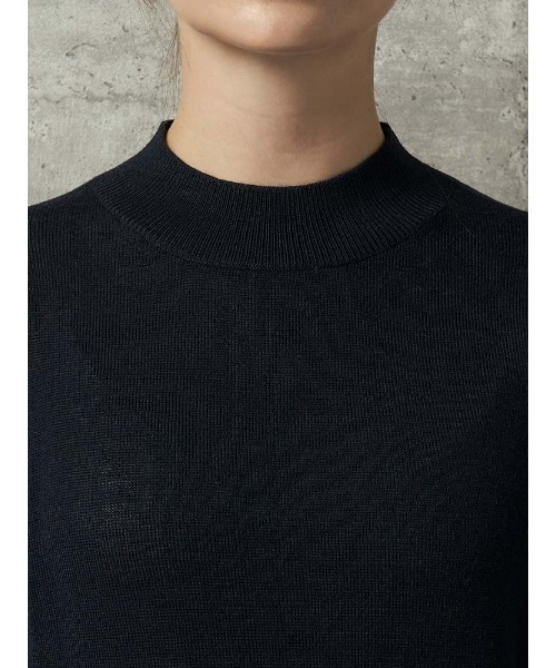 Perfect Suit FActory（パーフェクトスーツファクトリー）の「イタリー糸　ハイネックニット　オフホワイト/イエロー/サックス/ネイビー/ワイン（ニット/セーター・レディース・オフホワイト/サックスブルー/ワイン/イエロー/ネイビー・L/M/S）」の18枚目の写真