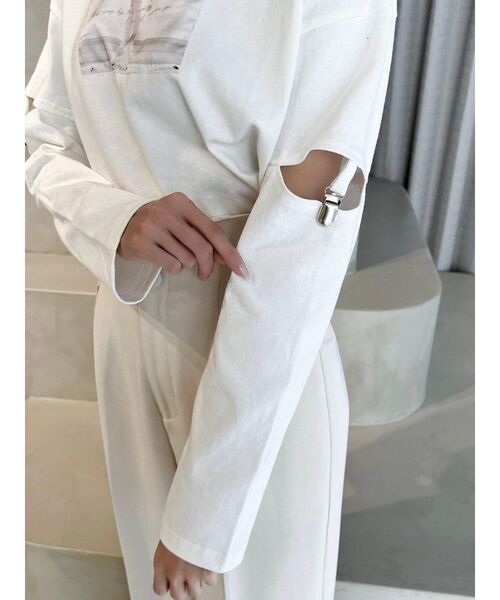 EATME（イートミー）の「ガーターデザインカットアウトTシャツ（Tシャツ/カットソー・レディース・オフホワイト/ブルー/ブラック・FREE）」の13枚目の写真