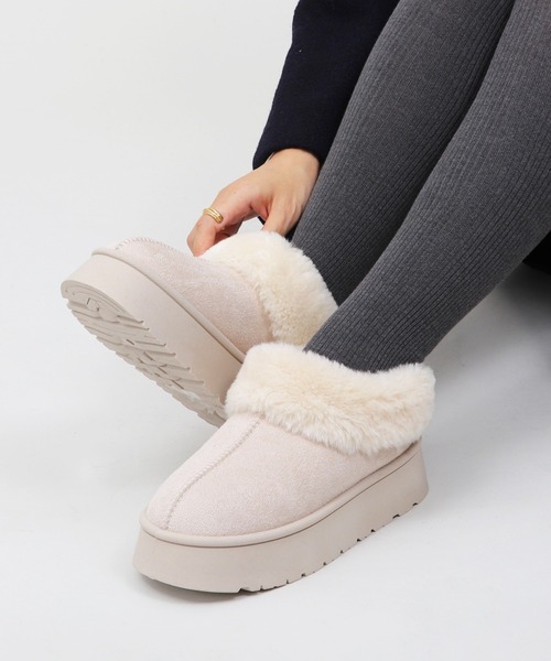 アンクルムートンブーツ