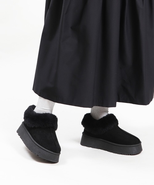 Bermosa(ベルモサ)の「厚底 アンクル ムートンブーツ ショートムートン(ブーツ・レディース・キャメル/ベージュ/ブラック/アイボリー・S/M/L/LL)」の16枚目の写真