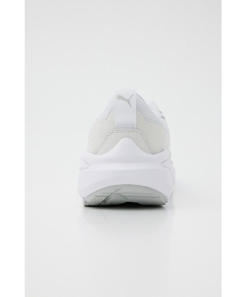 PUMA（プーマ）の「スピナ ニトロ ベーシック ウィメンズ スニーカー（スニーカー・レディース・ホワイト/ブラック・24.5cm/23.5cm/24cm/23cm/25cm）」の6枚目の写真