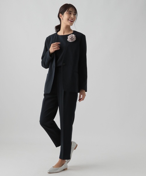 Elura（エルーラ）の「セレモニー&お祝いハンサムチュニック（シャツ/ブラウス・レディース・ブラック/ネイビー/グレイッシュベージュ・LARGE/MEDIUM）」の7枚目の写真