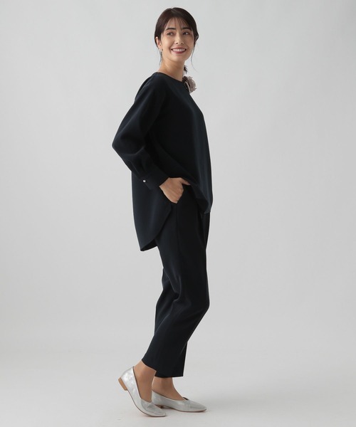 Elura（エルーラ）の「セレモニー&お祝いハンサムチュニック（シャツ/ブラウス・レディース・ブラック/ネイビー/グレイッシュベージュ・LARGE/MEDIUM）」の8枚目の写真