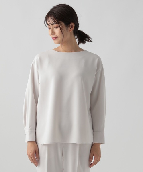 Elura（エルーラ）の「セレモニー&お祝いハンサムチュニック（シャツ/ブラウス・レディース・ブラック/ネイビー/グレイッシュベージュ・LARGE/MEDIUM）」の15枚目の写真