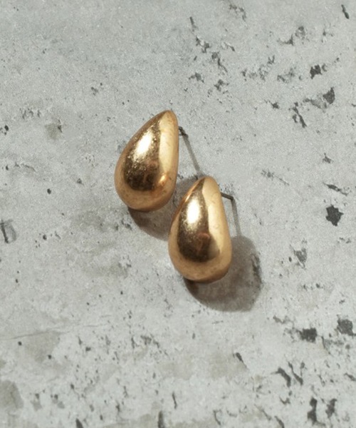 GOLDY(ゴールディ)の「【GOLDY】メタル ドロップ ピアス / 1221240(ピアス(両耳用)・レディース・シルバー/ゴールド系その他2/シルバー系その他/ゴールド・FREE)」の4枚目の写真